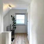 度假居 Modernes & Zentral Gelegenes Mit Garten Und Parkplatz *