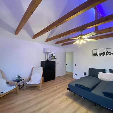 度假居 Modernes & Zentral Gelegenes Mit Garten Und Parkplatz *